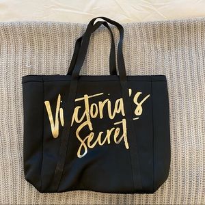 SOLD!!   Victoria’s Secret Black Neoprene Picnic Tote with Wine Holders